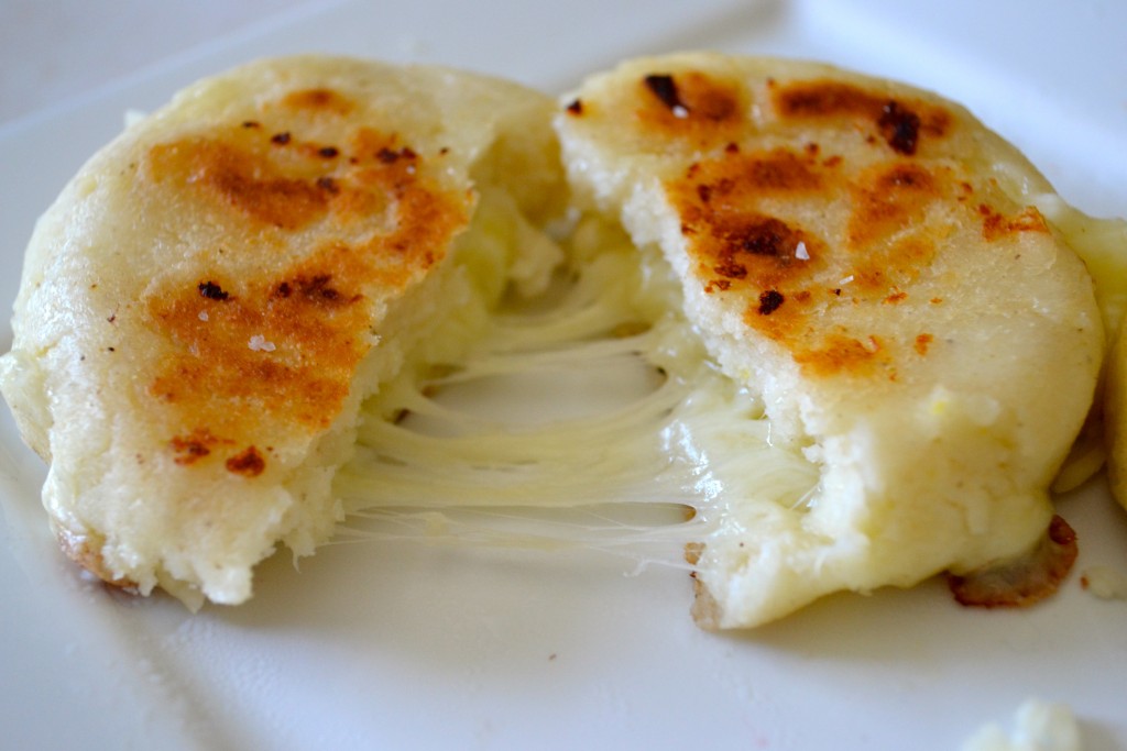 arepas_with_cheese_recipe1