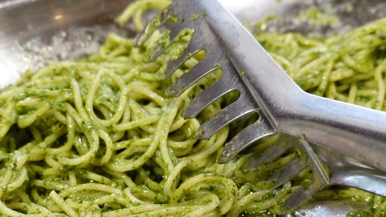 pasta con il pesto alla genovese CucinaInMente